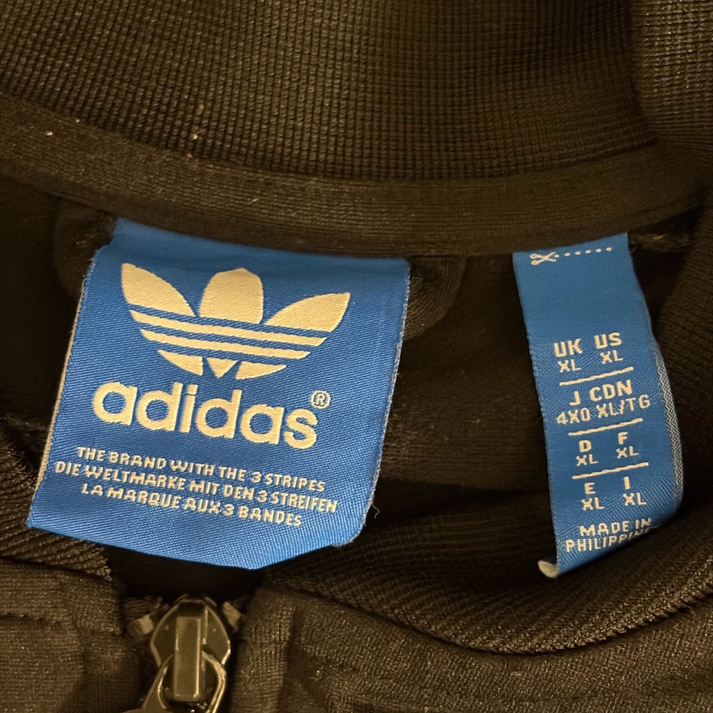 Vintage Adidas Track Jacket Size XL MEN (Fits Large Men) - Picture 6 of 7